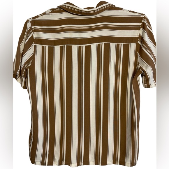 Tillys RSQ Women’s Stripe Camp Shirt Short Sleeves Size Large - Picture 2 of 8